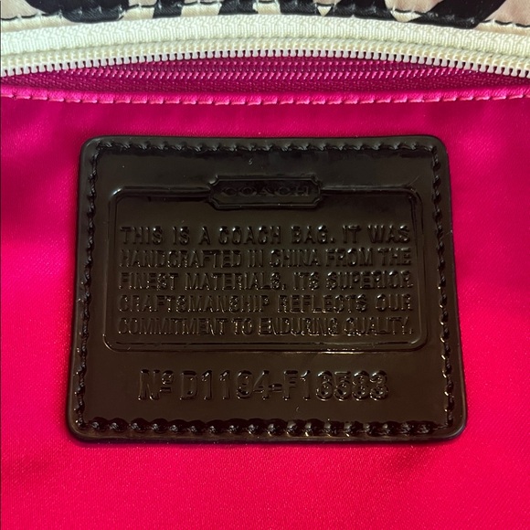 COACH Poppy Daisy Floral Graffiti Kyra Tote Bag 14.5”x10”x4” Preloved - Picture 3 of 17